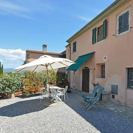 Sleeps 4 *
