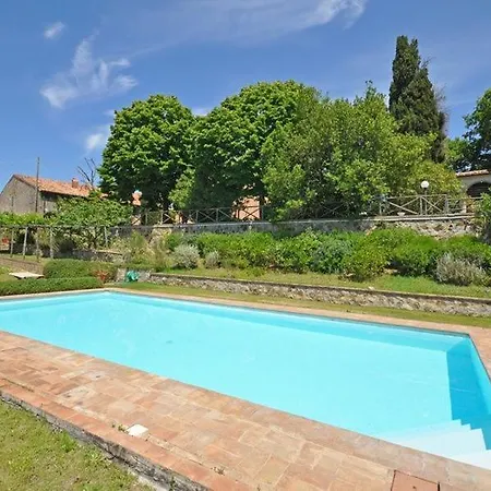 Sleeps 4 *